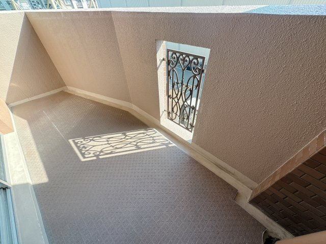 【バルコニー】 | 三愛シティライフ箱崎12☆仲介手数料無料☆ | お隣との距離も十分開けて、光や風を遮りません。