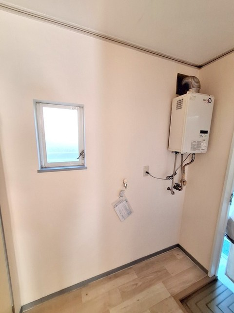 エステートピアサンローズの内装|★室内洗濯機置き場★