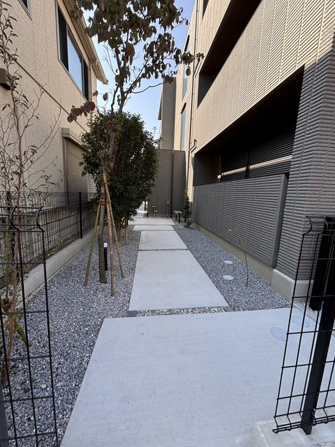 フランメゾン武蔵浦和のエントランス