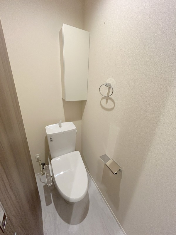 ＤＯビル北栄へーベルメゾンのトイレ|ゆったりとした空間のトイレです