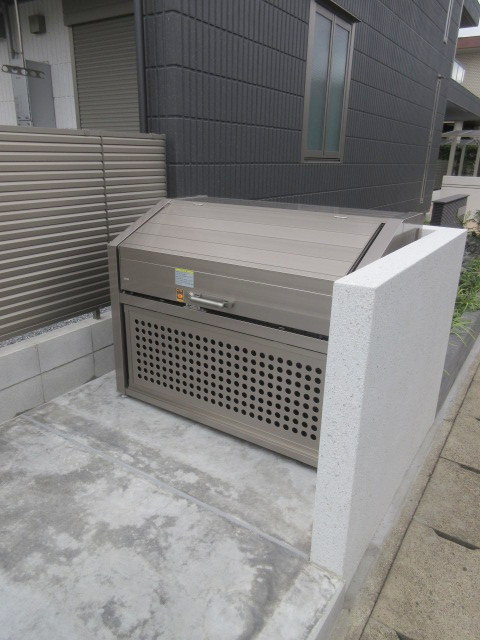 ＨＥＢＥＬ　ＭＡＩＳＯＮ　柏旭町のその他共用部分|★敷地内ごみ置き場★