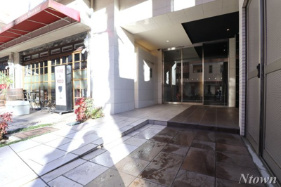 【エントランス】 | サンエスケーイワタ名城 | 毎日通るエントランスはこのようになっています