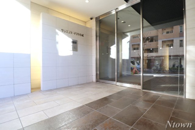 【エントランス】 | サンエスケーイワタ名城