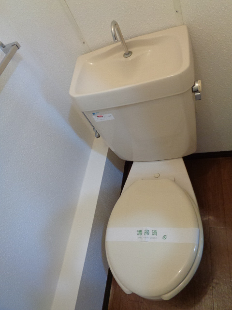 シティハイム　ヴェリテのトイレ|清潔感のあるトイレ