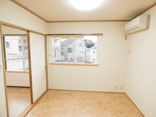 リバーサイドの居間・リビング|南東向き角部屋２面採光♪