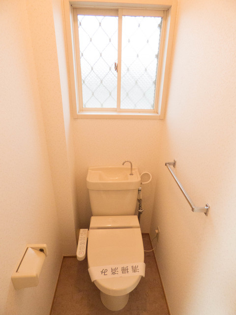 リバーサイドのトイレ|あると嬉しい温水洗浄便座付のトイレ♪