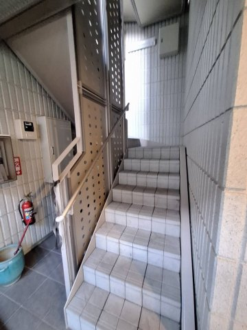 リヴァージュ稲村ガ崎のロビー