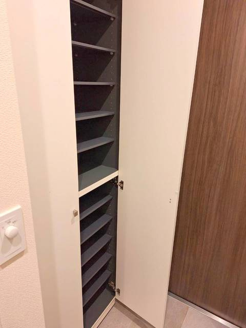 Ｔｈｅ　Ｓｋｙの玄関|玄関にはシューズボックスあり