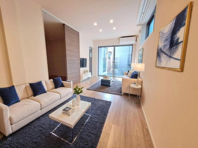 Ｔｈｅ　Ｓｋｙ