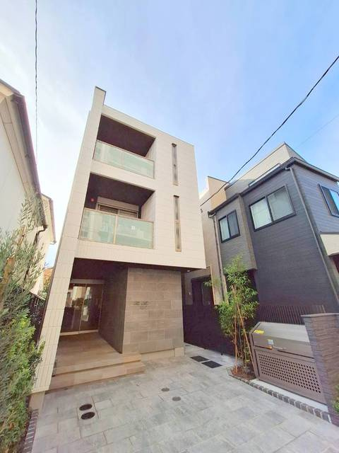 Ｔｈｅ　Ｓｋｙの外観