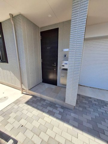 クレセントヒルズ鵠沼Ⅲのエントランス