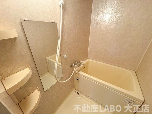 クレストコート難波サウスの浴室