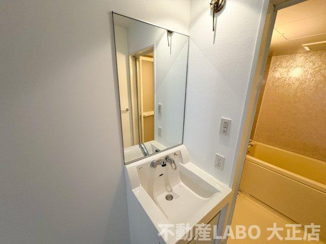 クレストコート難波サウスの洗面所