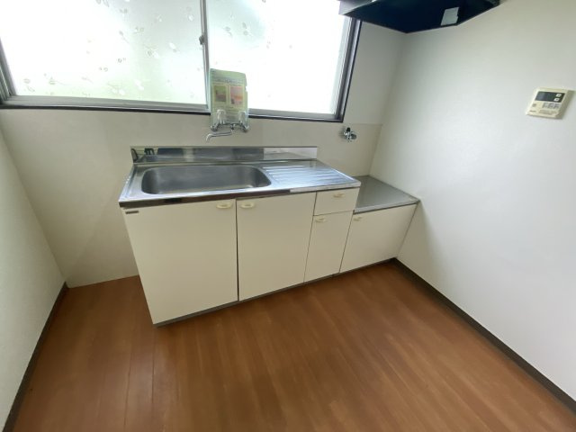 土山二戸一のキッチン