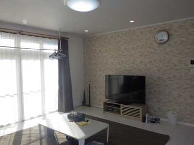 【居間・リビング】 | 有浦１丁目・中古住宅