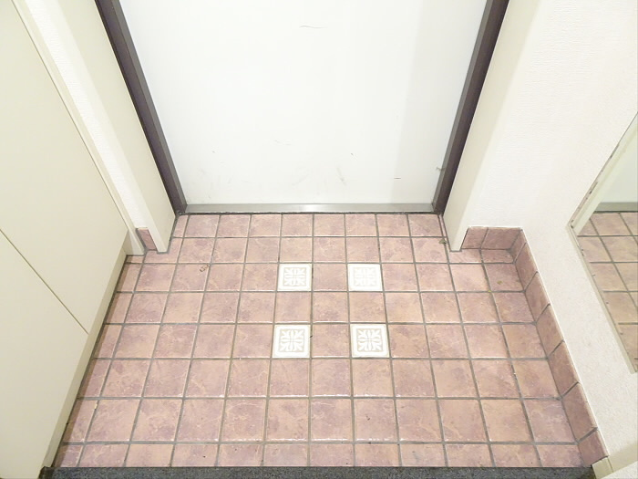 つつじヶ丘エクセルハイツⅣの玄関