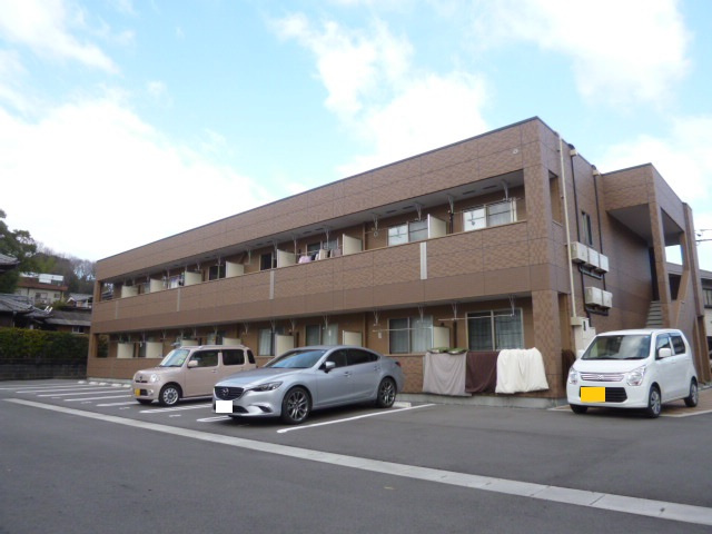 倉敷市児島稗田町のアパートの外観