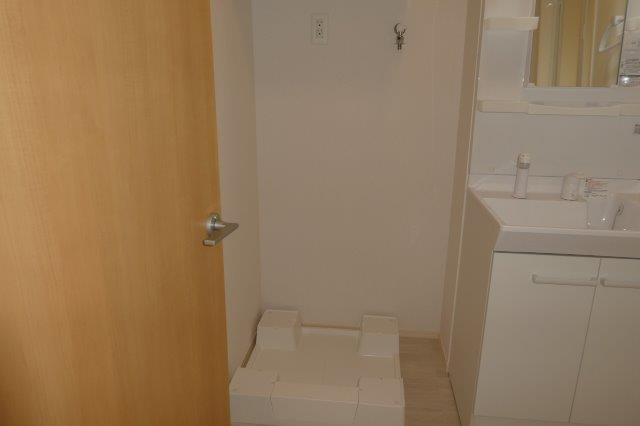 倉敷市真備町川辺のアパートのその他|洗濯機置き場