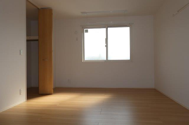 倉敷市真備町川辺のアパートの寝室|洋室