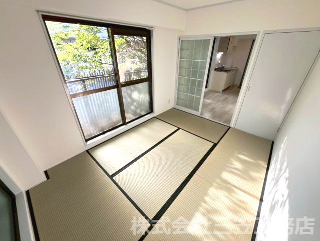 ロータリーマンション萱島の寝室