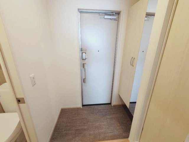 D-room N.大谷Ⅱの玄関