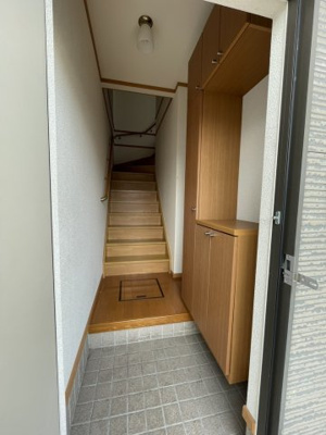 【玄関】 | エアリーガーデンD