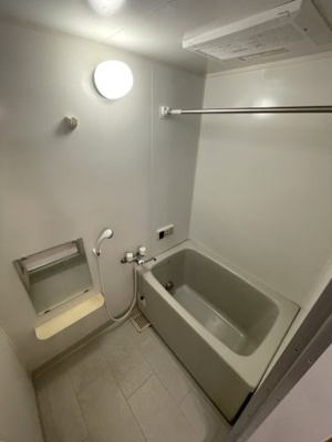 【浴室】 | エアリーガーデンD