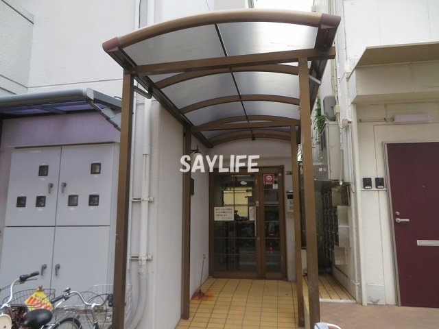 メゾン深江のエントランス