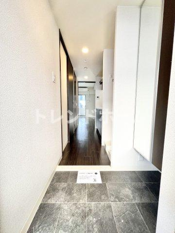 ルパルトネール難波の玄関|選べる家電プランあり！！