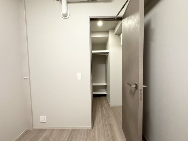 プラウド五反田の収納|洋室1