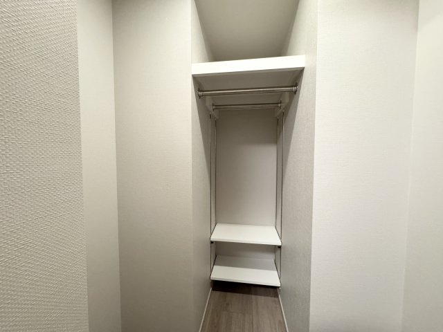 プラウド五反田の収納|洋室1