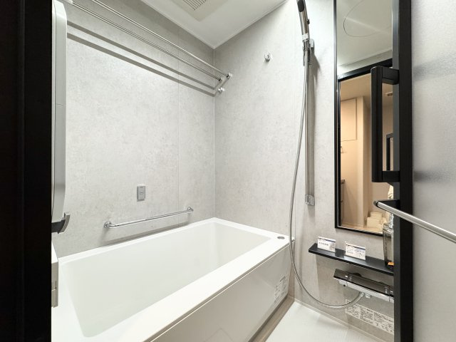 プラウド五反田の浴室