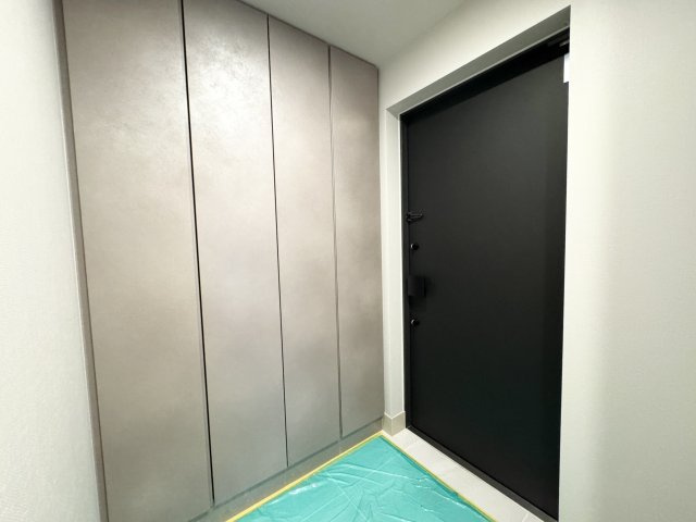 プラウド五反田の玄関