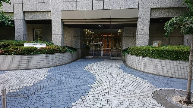 アイタウン・レピアのエントランス