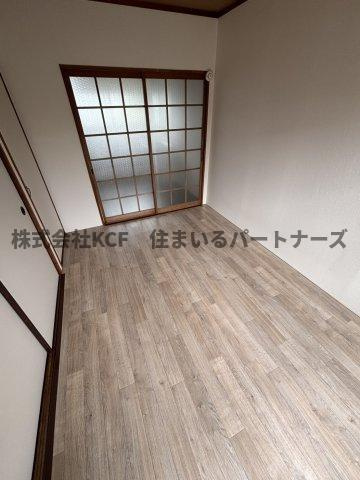 ルナ・クオーレの洋室