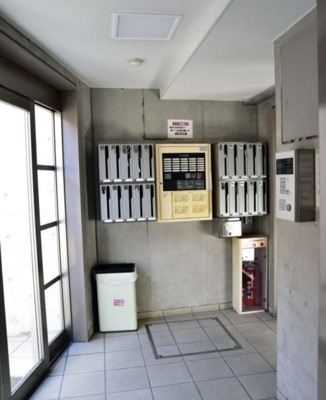 【エントランス】 | ヴィラ・パサージュ(ヴィラパサージュ)  | 集合ポスト