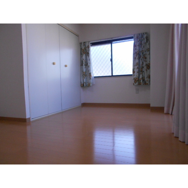 サン・アド・テシガワラの居間・リビング|洋室7.5帖