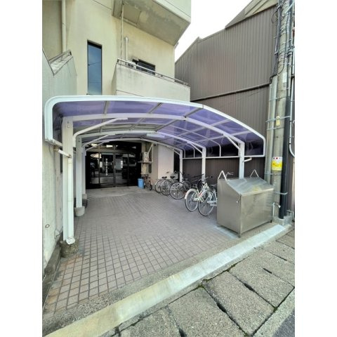 サン・アド・テシガワラのその他|駐輪場、ゴミステーション