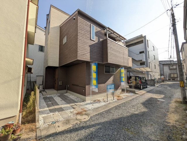 【前面道路含む現地写真】