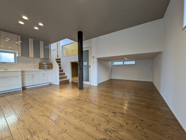 【居間・リビング】