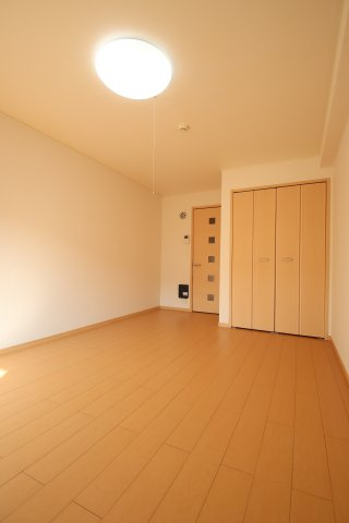 【洋室】 | プルミエ