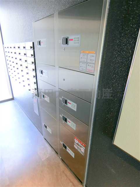 グランシャリオ羽田のその他共用部分|宅配BOX