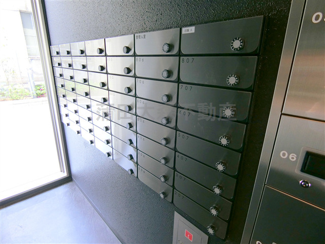 グランシャリオ羽田のその他共用部分|メールBOX