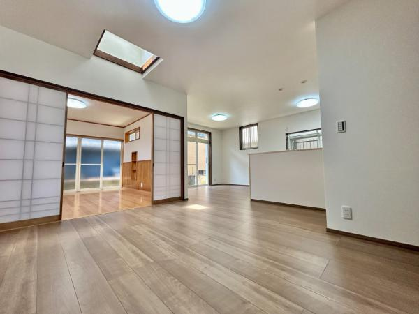 高知市一宮しなね1丁目 戸建ての居間・リビング|【リフォーム工事完了】