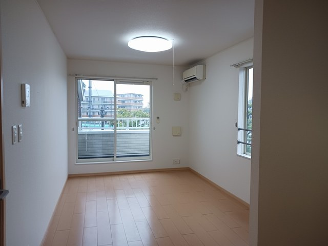 コモド　カーサの居間・リビング