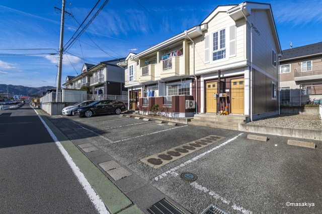 プレイスメゾンの駐車場|駐車場