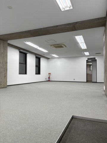 第２小川ビルの内装