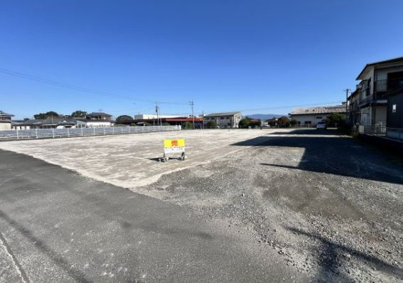 都城市志比田町の売地の外観