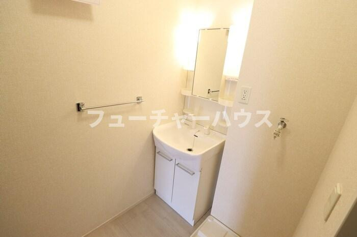 モダンコート見川　Ｍ＆Ｋの洗面所