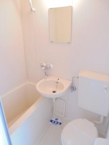 スカイコート高砂第2の浴室